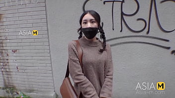 ModelMedia Asia-Street Hunting-Tan Ying Ying-MDAG-0001-Best Original Asia Porno Video